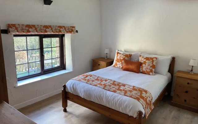 Windbury Cottage