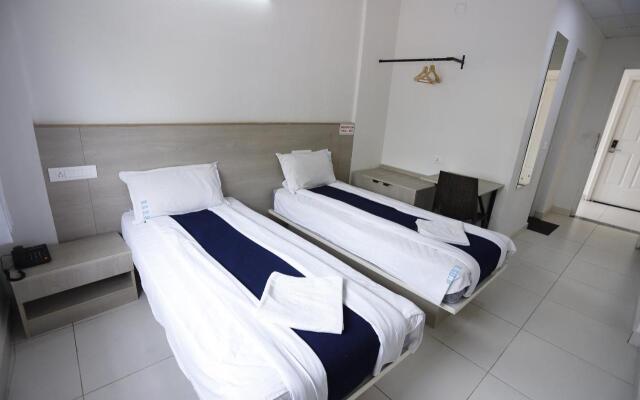 Hotel Gurudev Residency