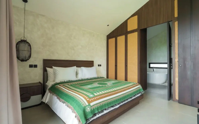 Villa Fresko 5 by Alfred in Bali