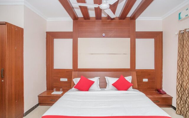 Green Paradise Luxury Suites by OYO Rooms