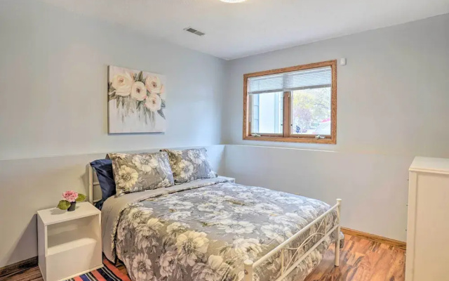 Lovely Minneapolis Home Near Target Field!