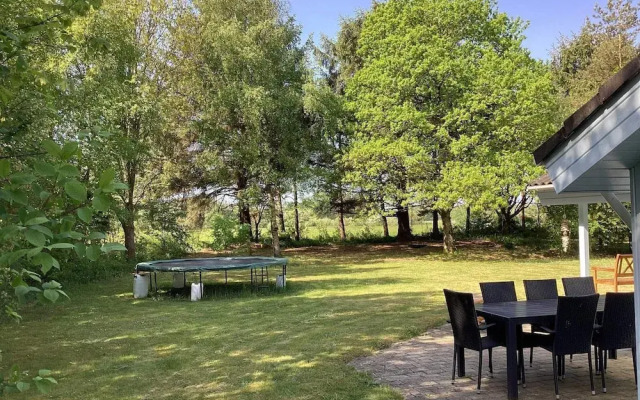 6 Person Holiday Home in Oksbol