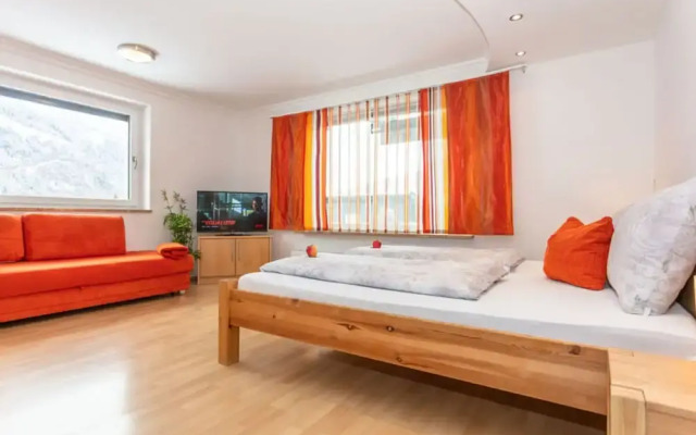 Maximilian Apartmenthaus 2-6 People