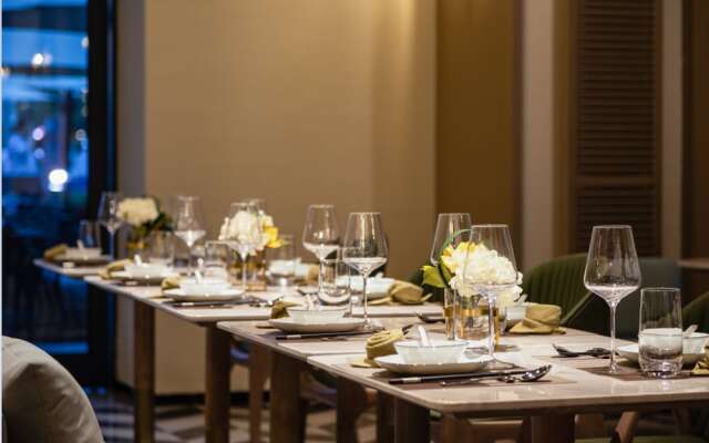 Aden Select Shenzhen Taizi