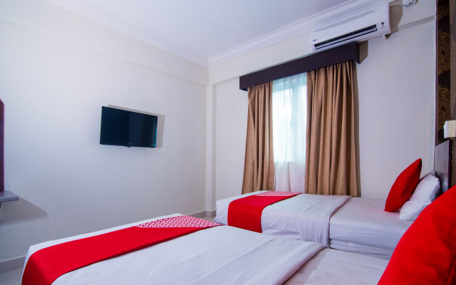 OYO 528 Sea Princess Hotel