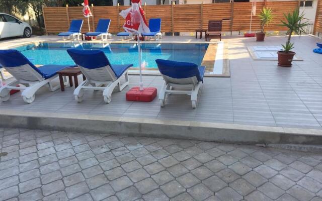 Dinc Otel