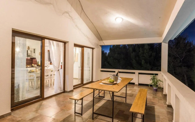 Villa More