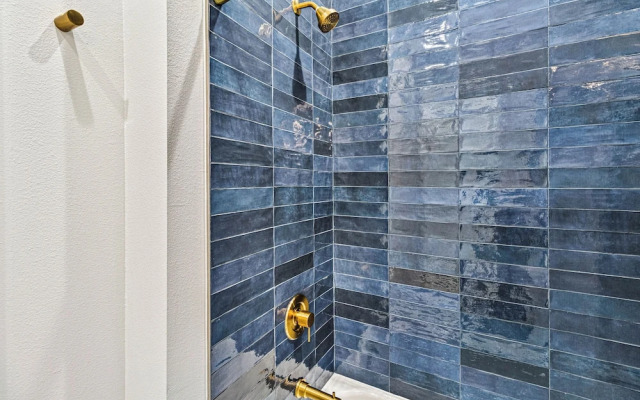 TC 6202 Coast Is Clear