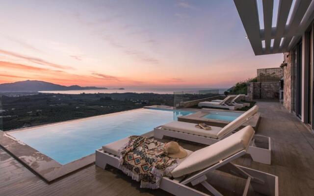 Pietra Caves Suites