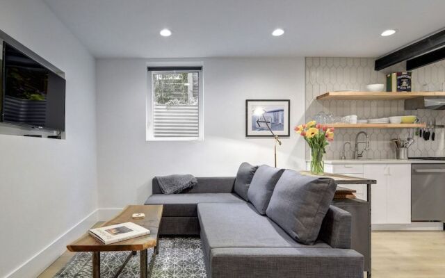 Secret Garden on Top of Queen Anne