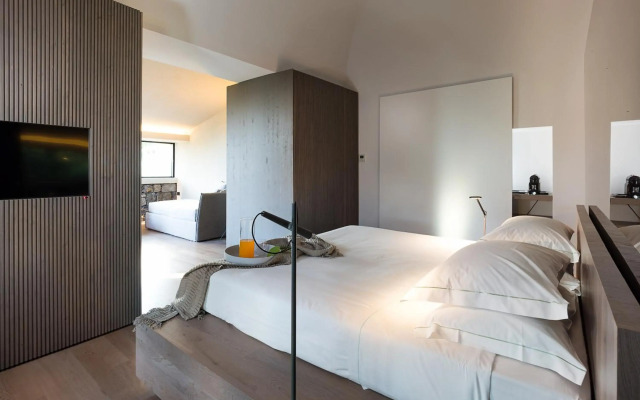 Zash Country Boutique Hotel