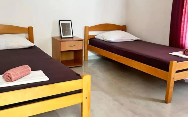 Apartments by the sea Podaca, Makarska - 2618