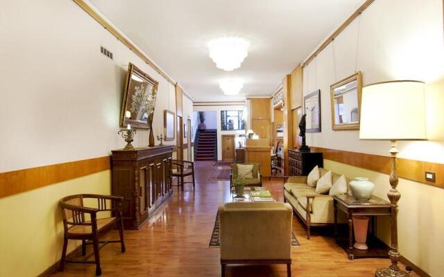 Villa Marignoli Charming Flats