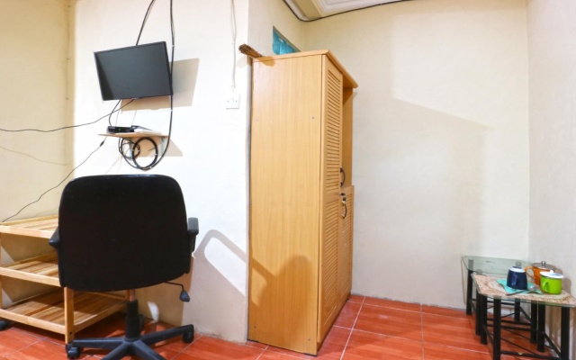 Rumah 451 – Guest Rooms – Tangerang