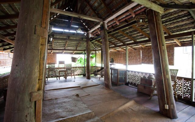Tiptopthai House