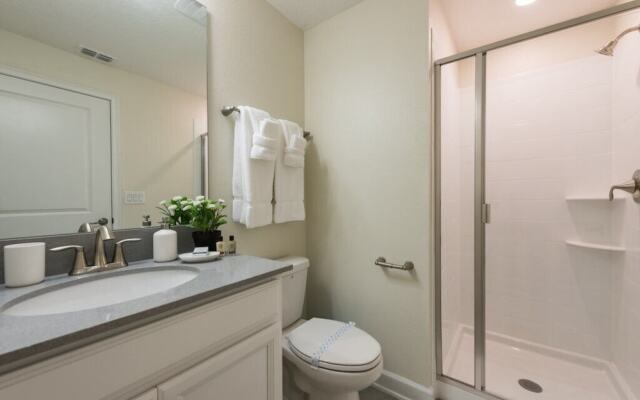 Champions Gate -luxurious 5 Bedroom! Townhouse