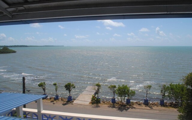 Sea Front Inn