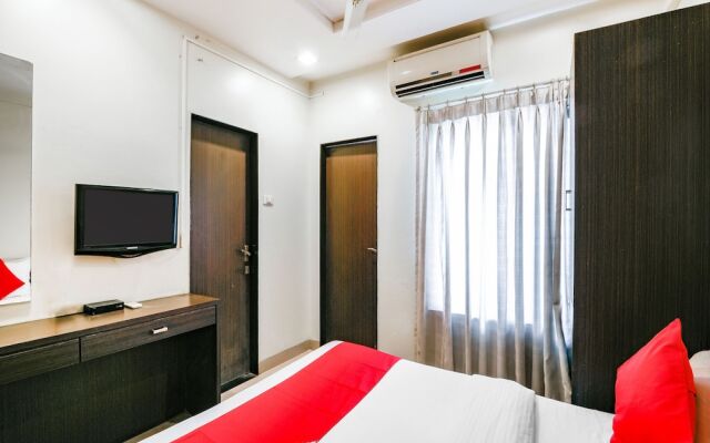 Hotel The Gentleman by OYO Rooms