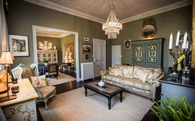 Apartment Antoine Marty