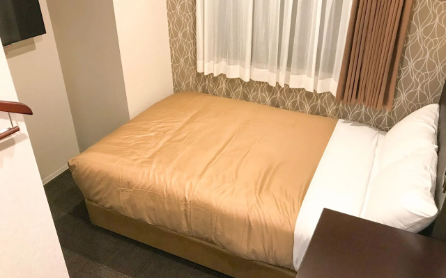 HOTEL LiVEMAX Shin Yokohama