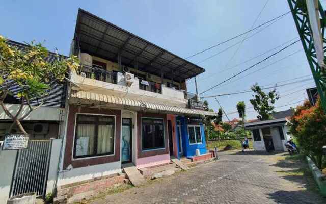 Oyo 3895 D'Luck Guesthouse