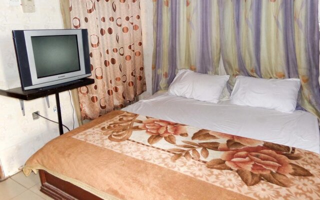 Dansaky Hotels & Suites