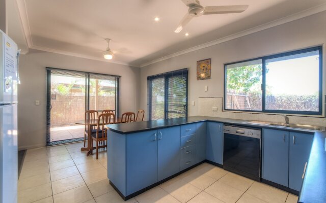Ningaloo Breeze Villa 4