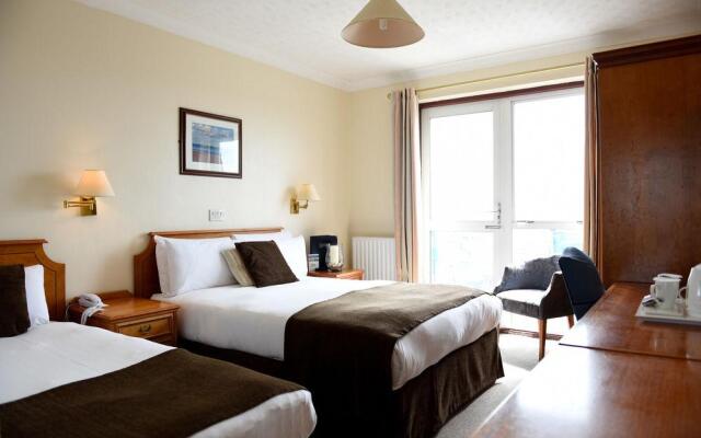 Riviera Hotel & Holiday Apartments