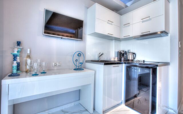 Alpha Luxury Suites