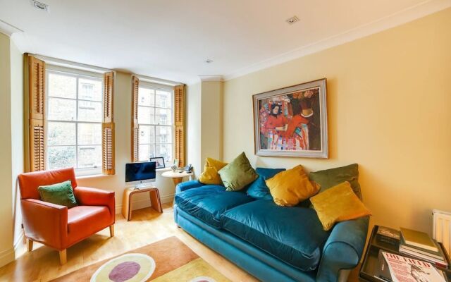 Bright Spacious 2BR Home Near Victoria