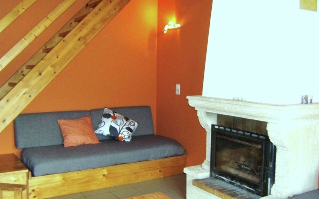 Tidy Holiday Home With Fire Place Close to Malmédy