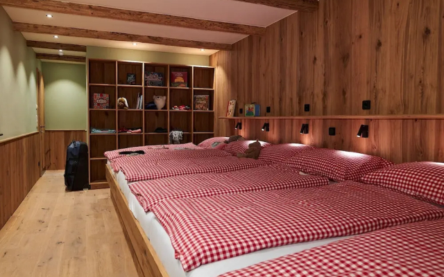 Berghaus Schroecken