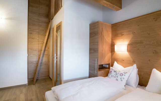 Luxurious Holiday Home in Piesendorf With Sauna