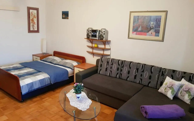 Apartment Andela