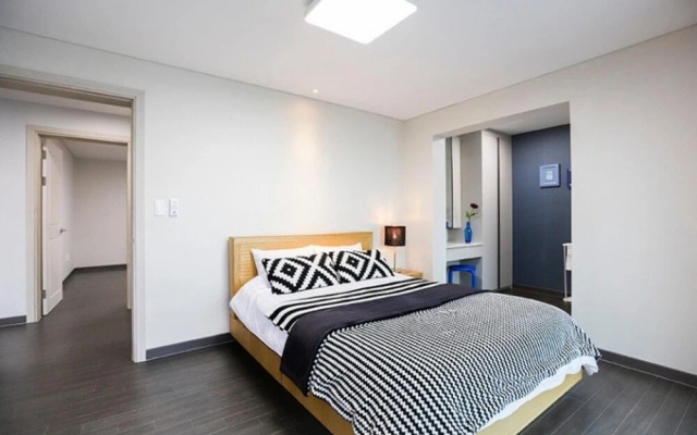 Yeosu Lamer Pension