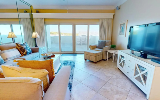 Beach Manor 0404