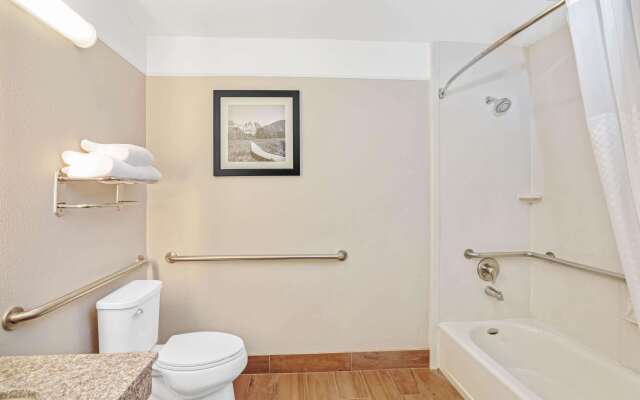 La Quinta Inn & Suites by Wyndham Modesto Salida