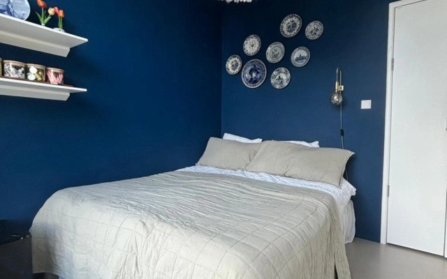 Lovely small apartment in 'De Pijp'