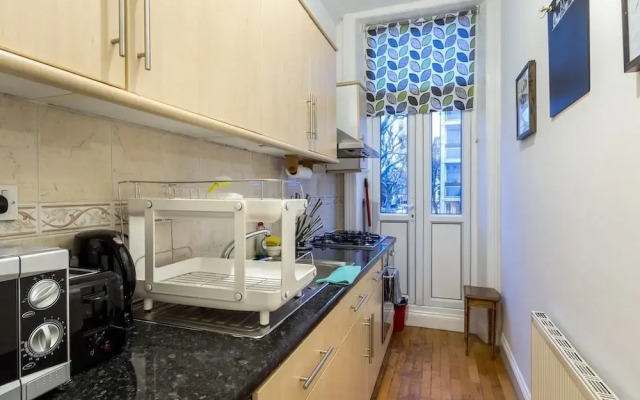 Spacious Centrally Located One Bed