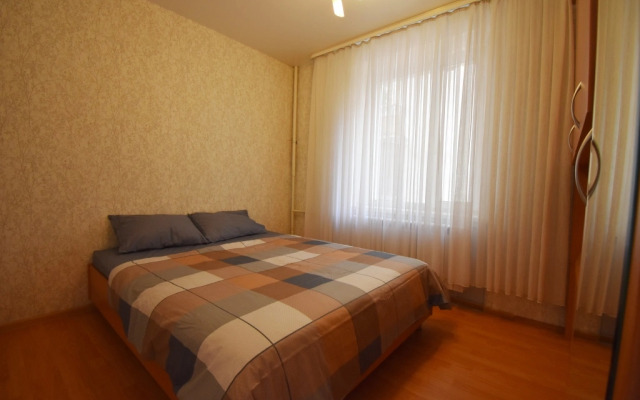 Guest House on 16-ya Parkovaya 17s1