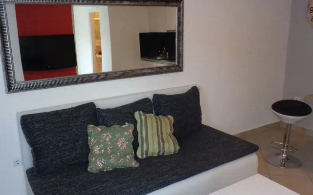 Anna Guesthouse
