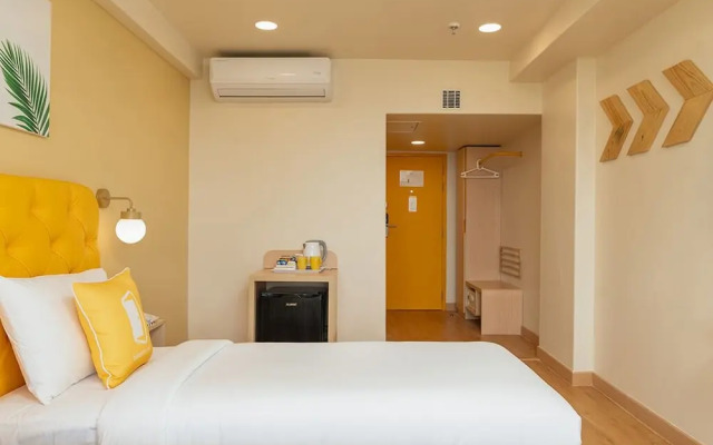 Bloom Hotel SG Highway