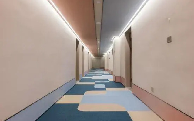HanTing Hotel (Wuhan Hubei Jingji Xueyuan)