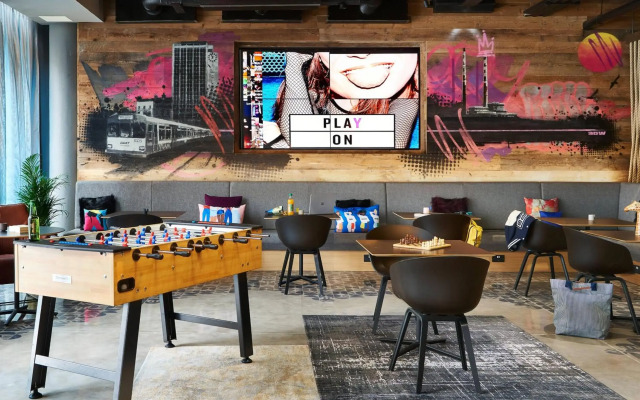 Moxy Dublin City