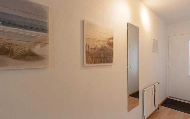 Spacious Holiday Apartment for 4 People