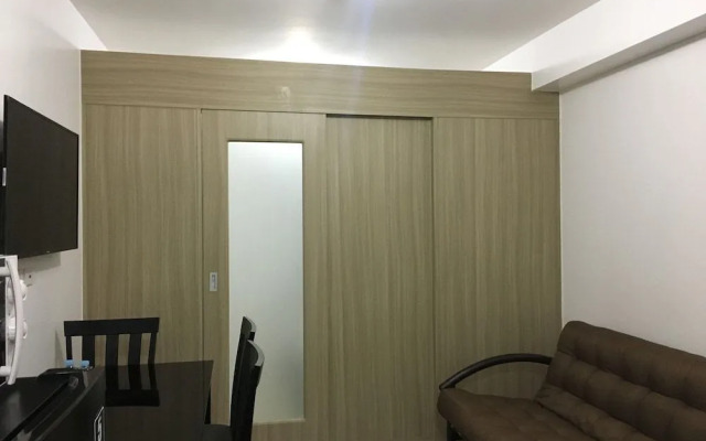 USP Suites at Shore Residences