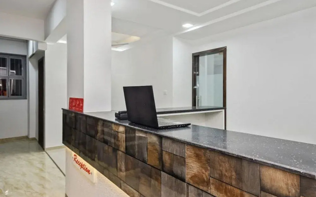 The Address By OYO Rooms