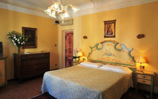 Hotel La Fenice Et Des Artistes