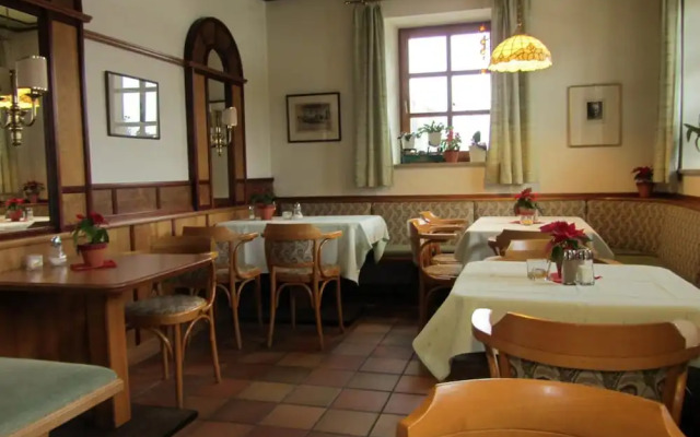 Pension Zur Alten Schmiede