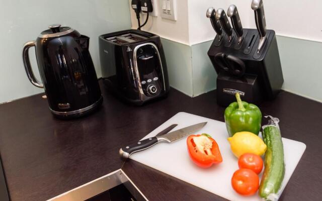 Oakfield Premier Apartments - Fast Wifi - 5 mins City Centre